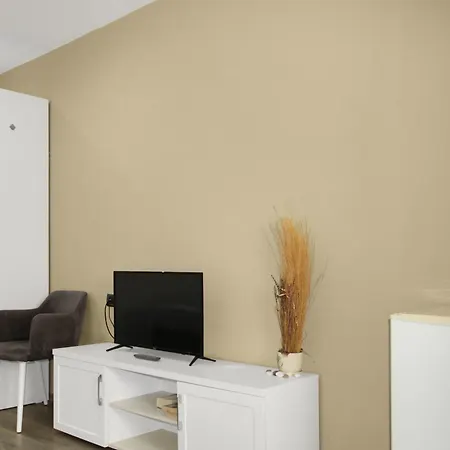 Rezidence Tredi Center Тирана