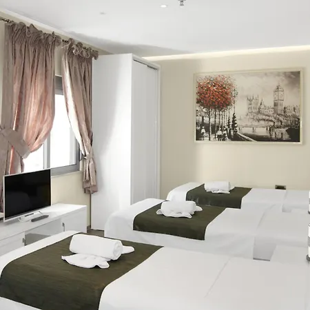 Отель Rezidence Tredi Center 4*