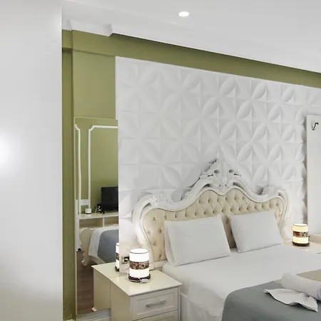 Rezidence Tredi Center 4* Тирана