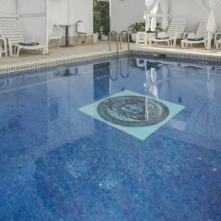 Rezidence Tredi Center Отель