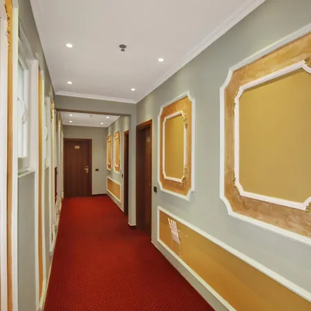 Отель Rezidence Tredi Center Тирана