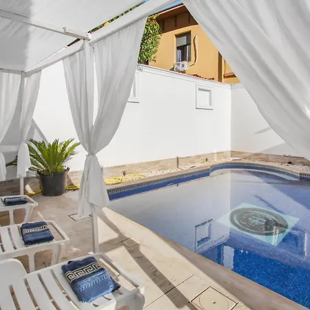 Отель Rezidence Tredi Center