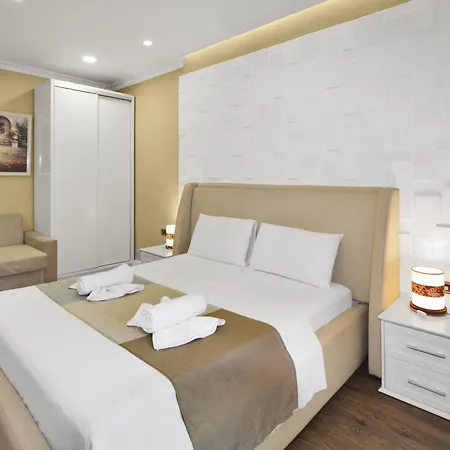 Rezidence Tredi Center Тирана