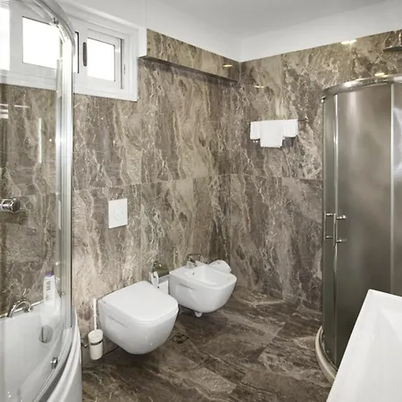 Rezidence Tredi Center 4*