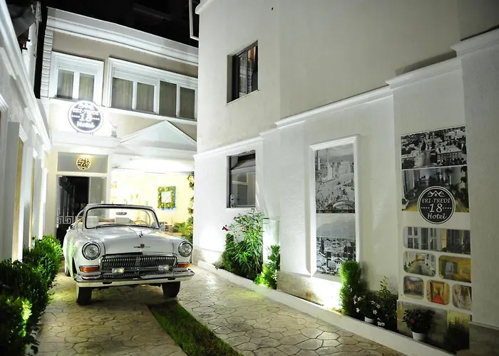 Rezidence Tredi Center ティラナ