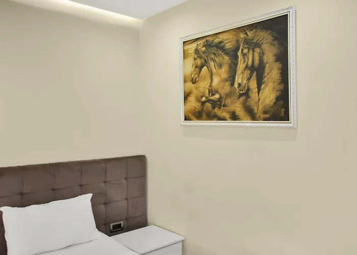 ホテル Rezidence Tredi Center 4*