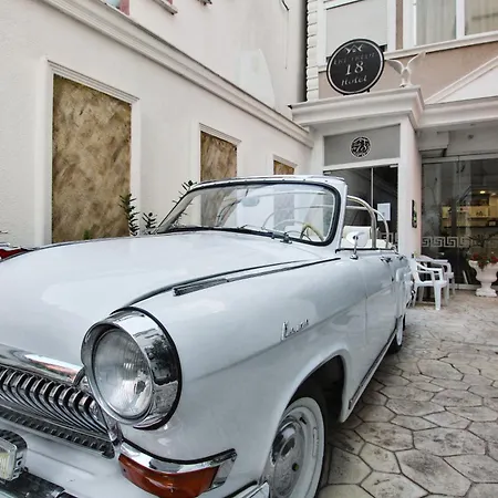 Rezidence Tredi Center Hotell 4*