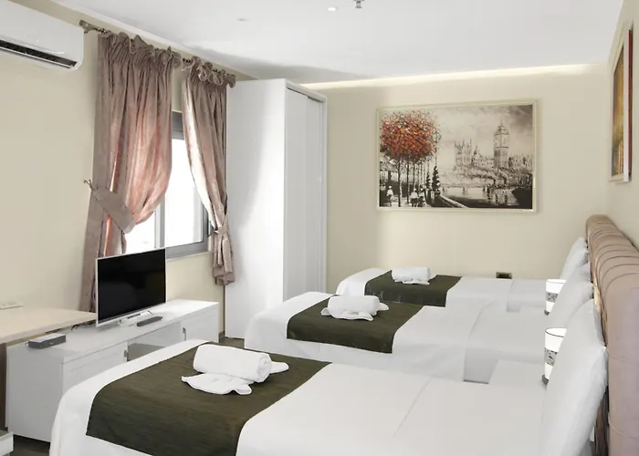 Hotell Rezidence Tredi Center 4*