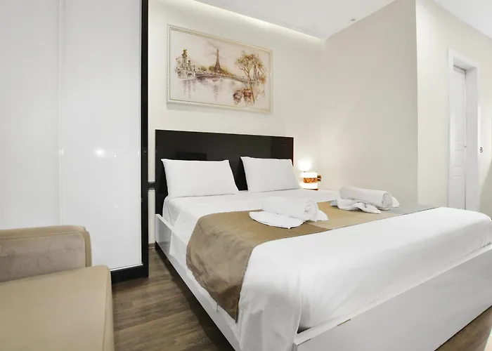Rezidence Tredi Center Hotell 4*